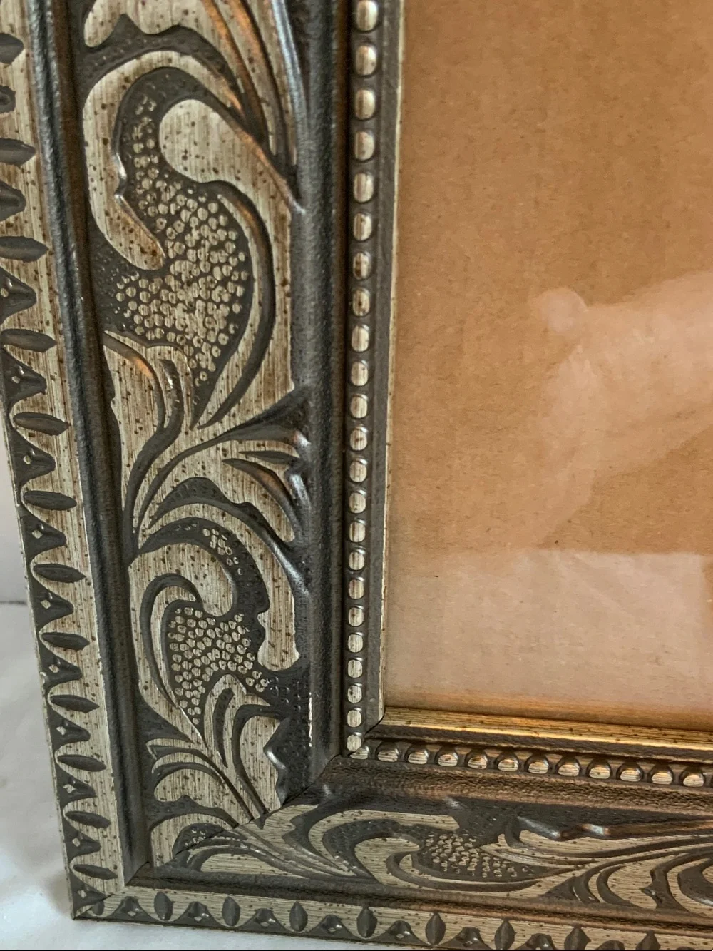 Decorative Ornate Picture Frame in Gold and Black